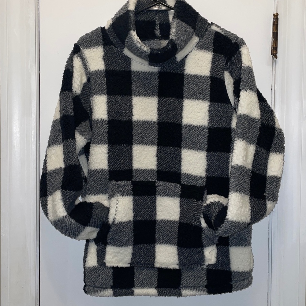 Buffalo Plaid Sweater with Funnel Neck Size Large